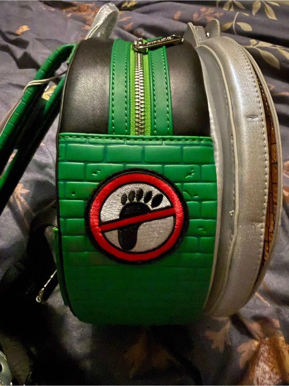 Loungefly Teenage Mutant Ninja Turtles Silver & Green Turtle Power Crossbody Bag